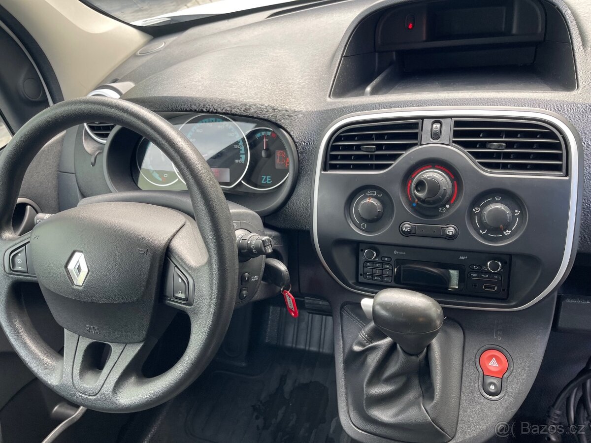 Renault Kangoo, Z.E. 22kWh Maxi 5 míst odp DPH elektroauto - 9
