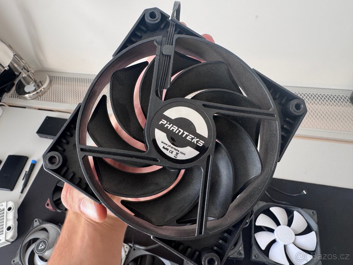 Vodní chlazení - ventilátory, pumpa, fitinky - 9