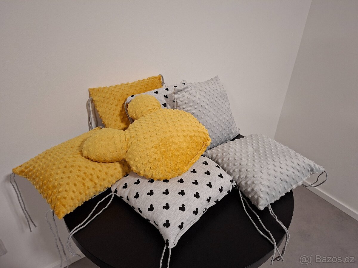 Set do postýlky Mickey Mouse šedý + žlutý - 9
