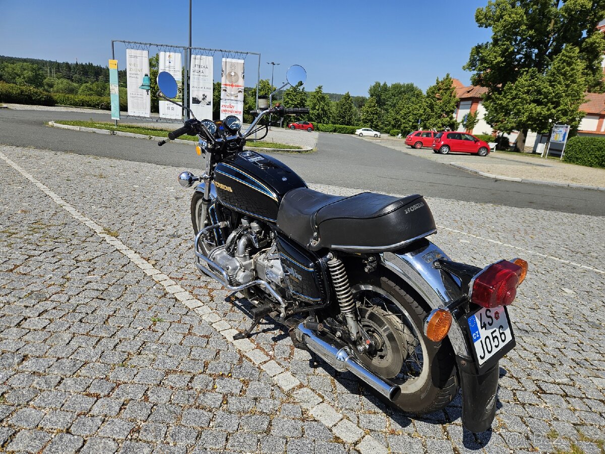 HONDA GL1000 GOLDWING - 9