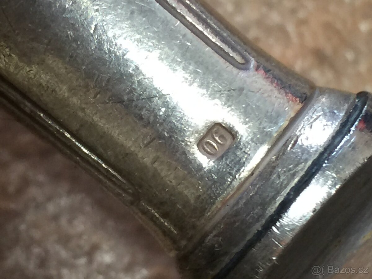 Příbory vidličky a nože postříbřené... puncované 12 x 12 - 9