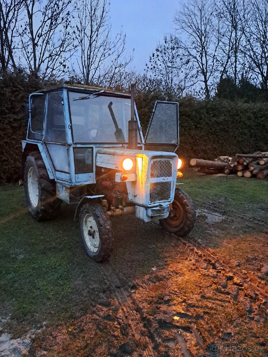 Zetor 4011s velkou kabinou bez TP - 9