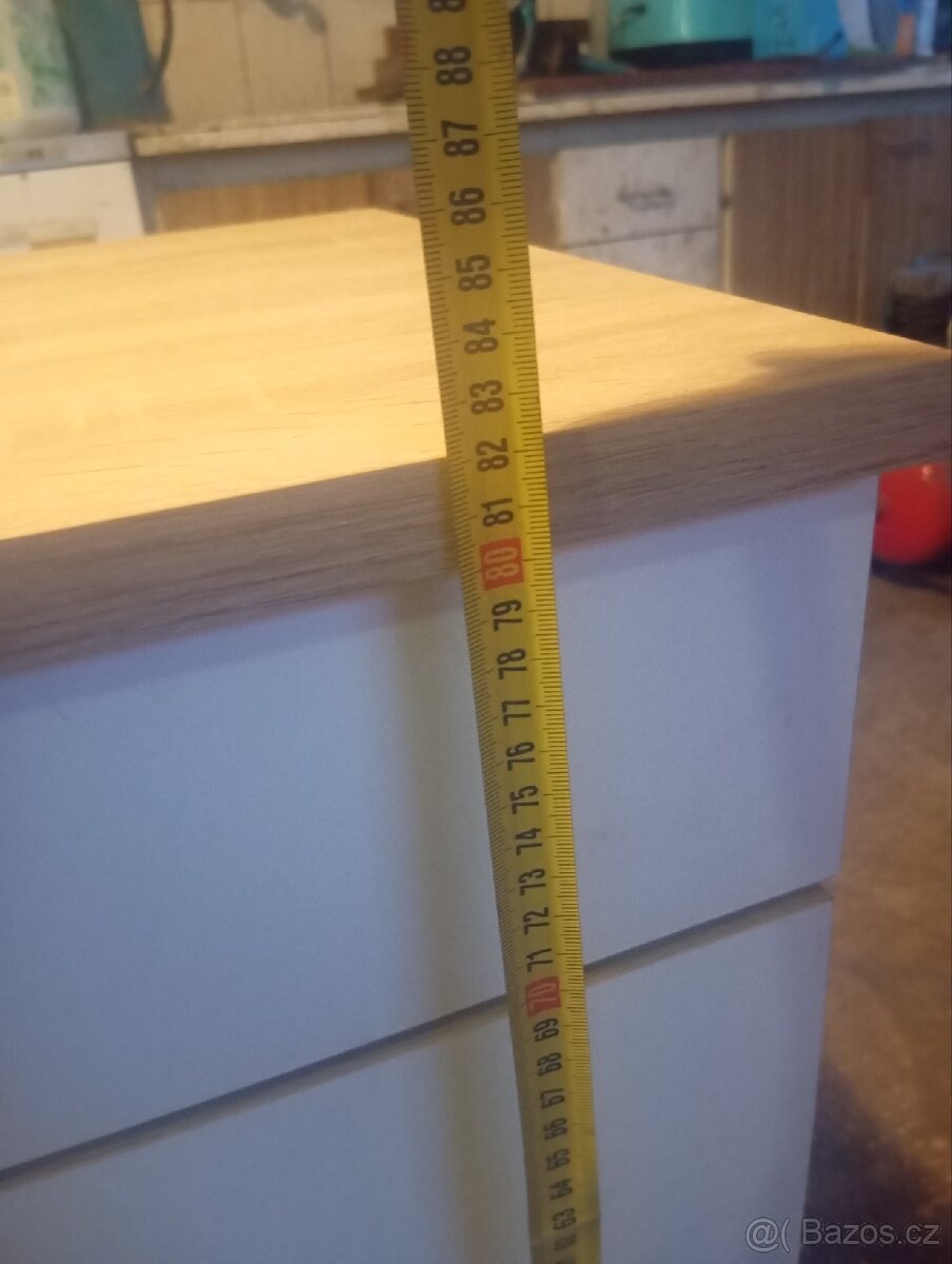 Kosmetická komoda - 9