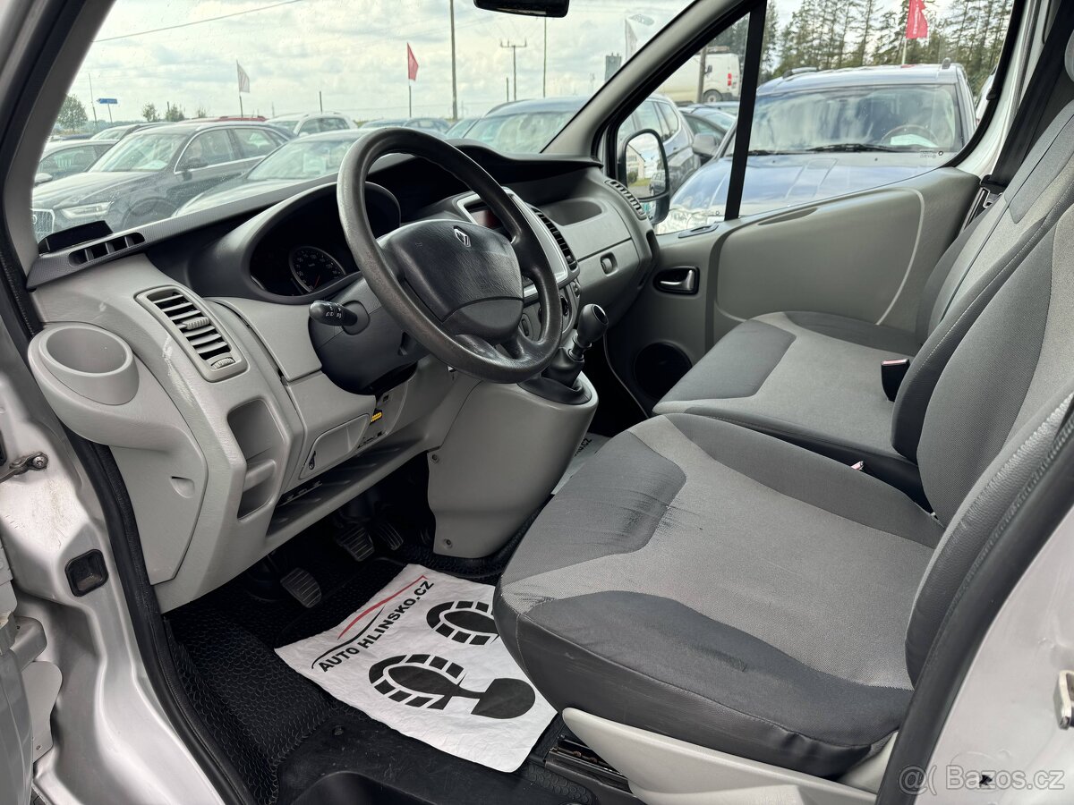 Renault Trafic 2.0 Dci 84 kw 9 míst - 9