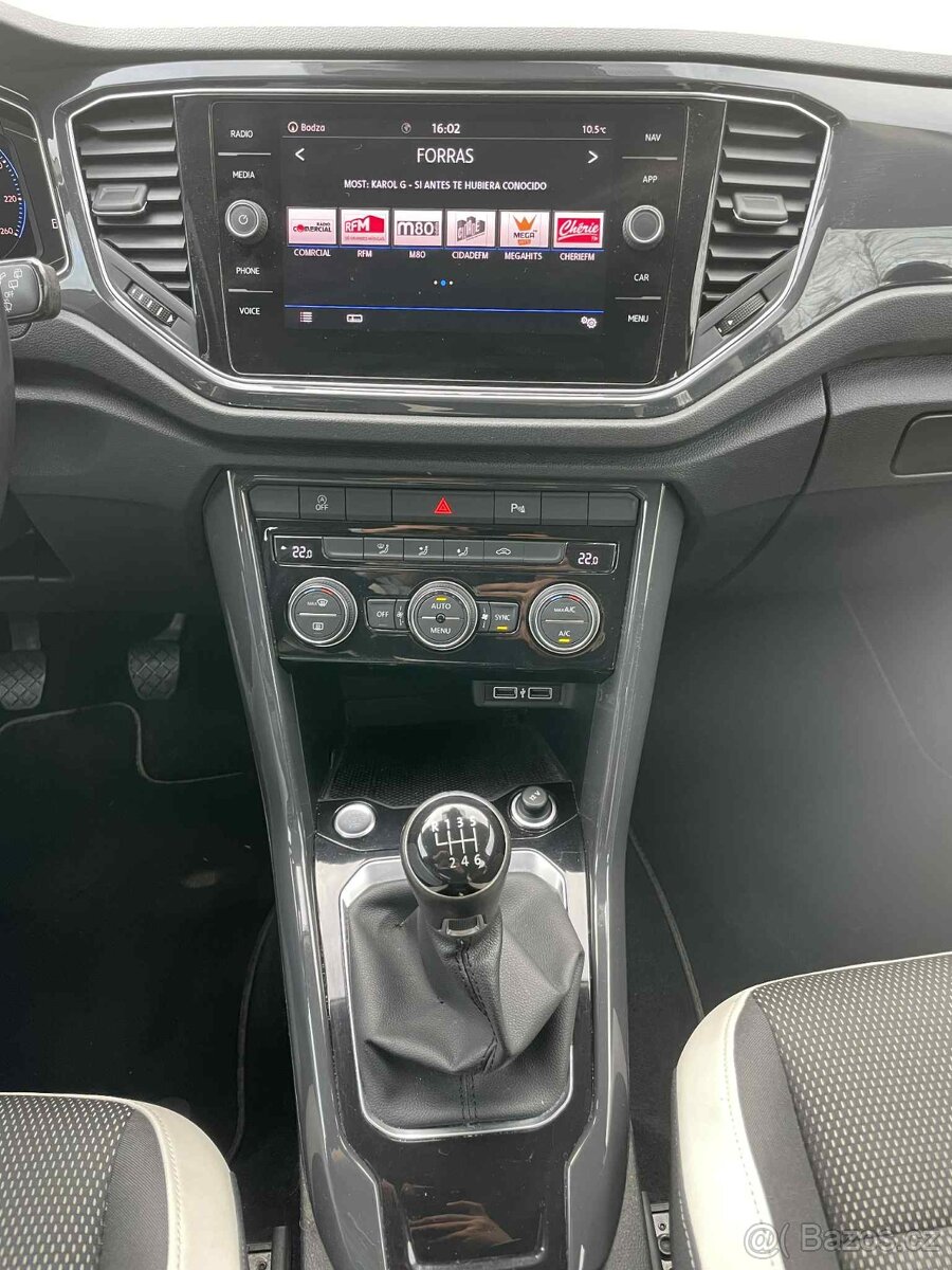 Volkswagen T-Roc 1.5 TSI BMT Style - 9