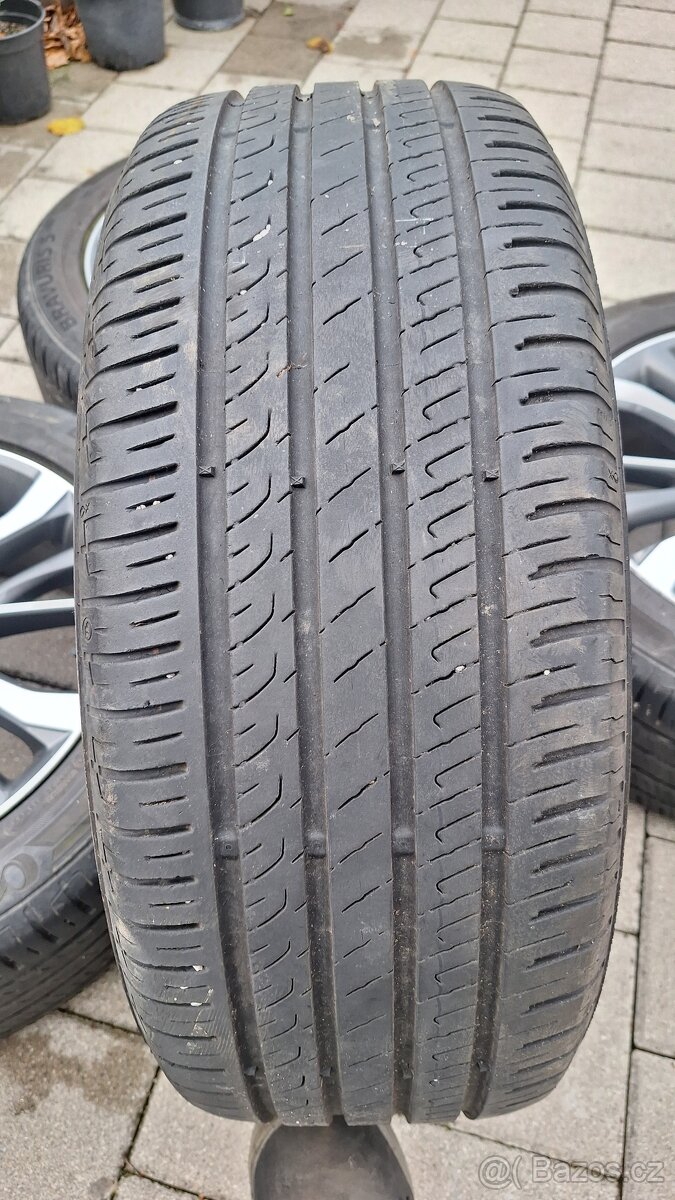 Alu kola Toyota 17" 5x114,3 letní pneu 215/55 R17 5-6mm - 9