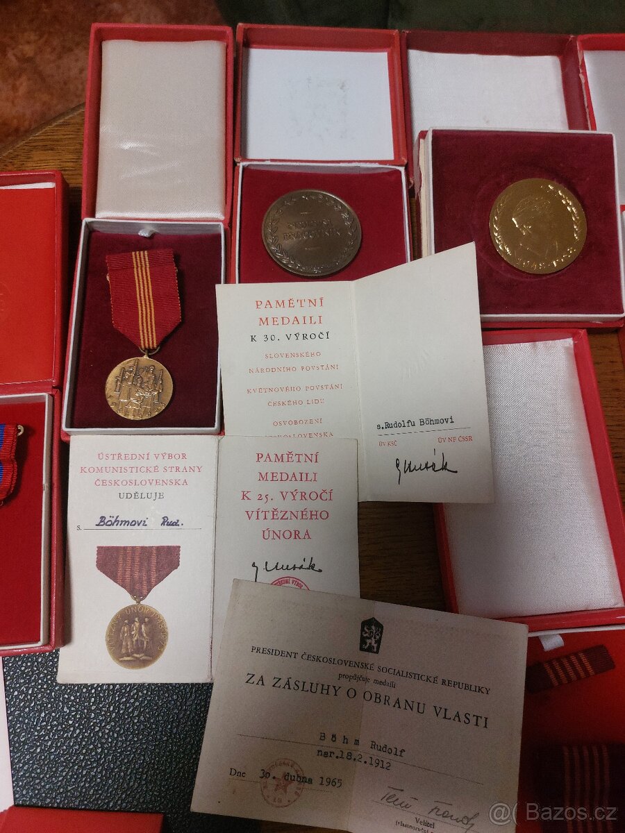 Artefakty z komunistické éry - 9