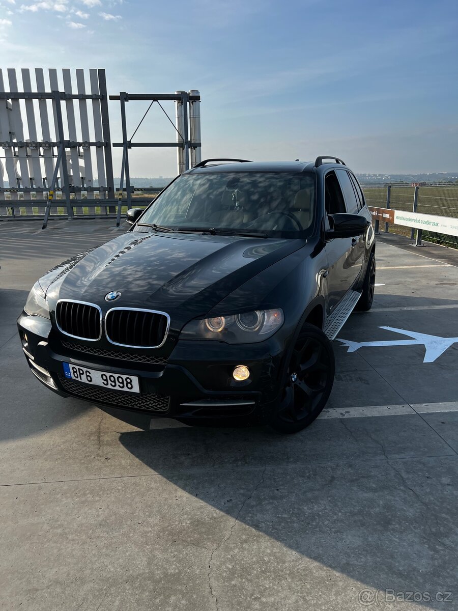 BMW X5 E70 4.8i | 2007 | MAX | 7 míst - 9