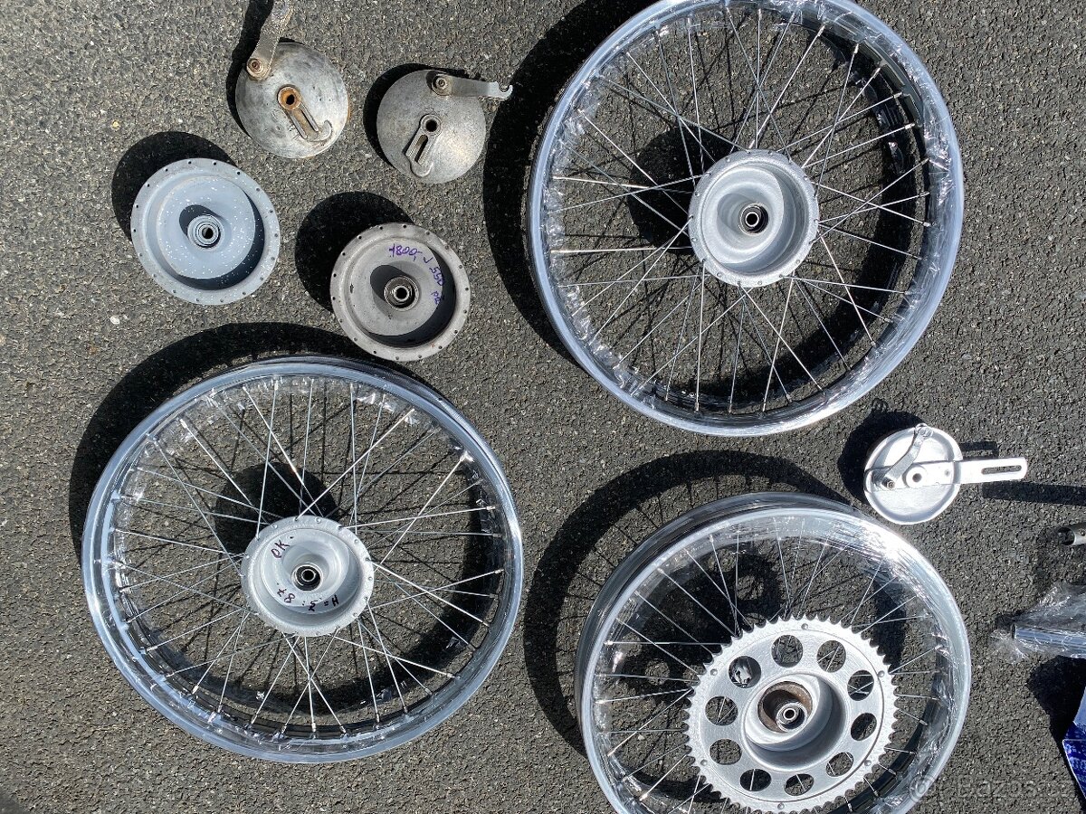 Kola Jawa 550 - pár - 9