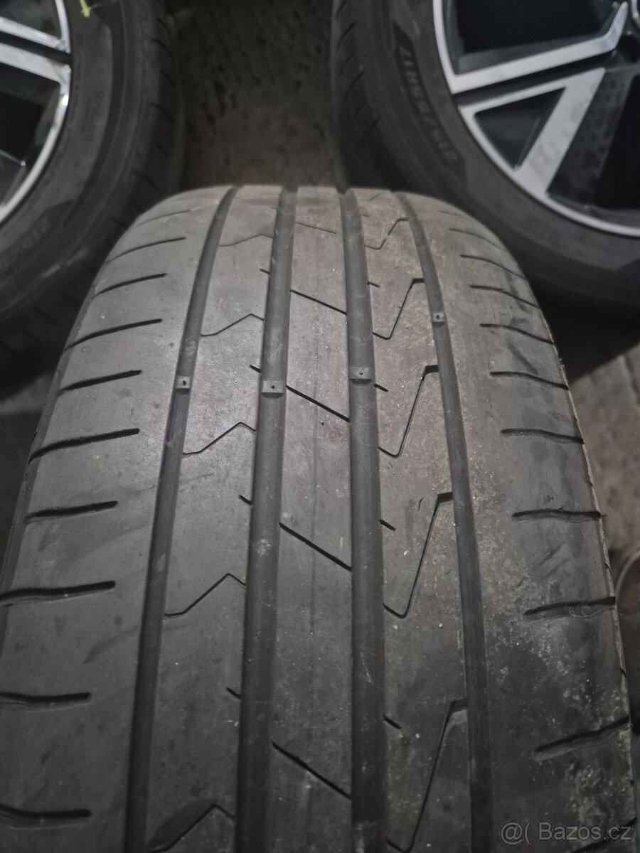 215/55 R17 5x112 - 9