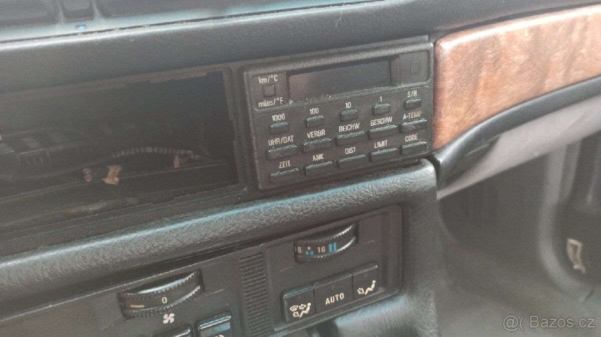 BMW e32 730i - 9