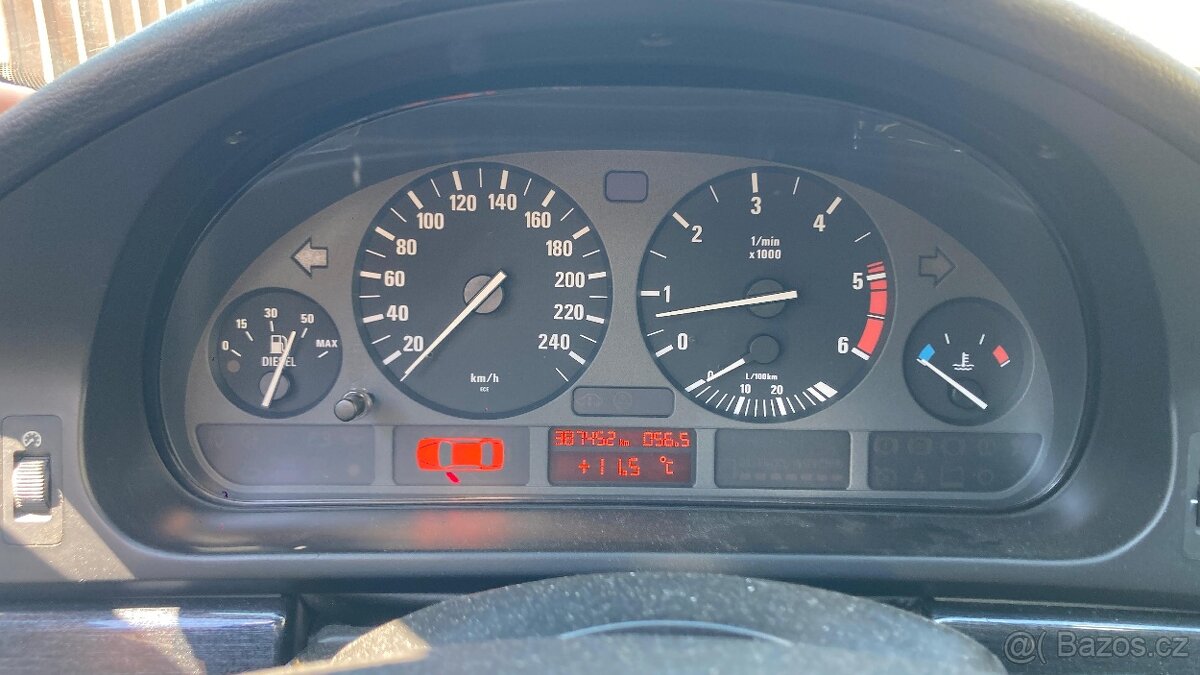 BMW E39 - 9