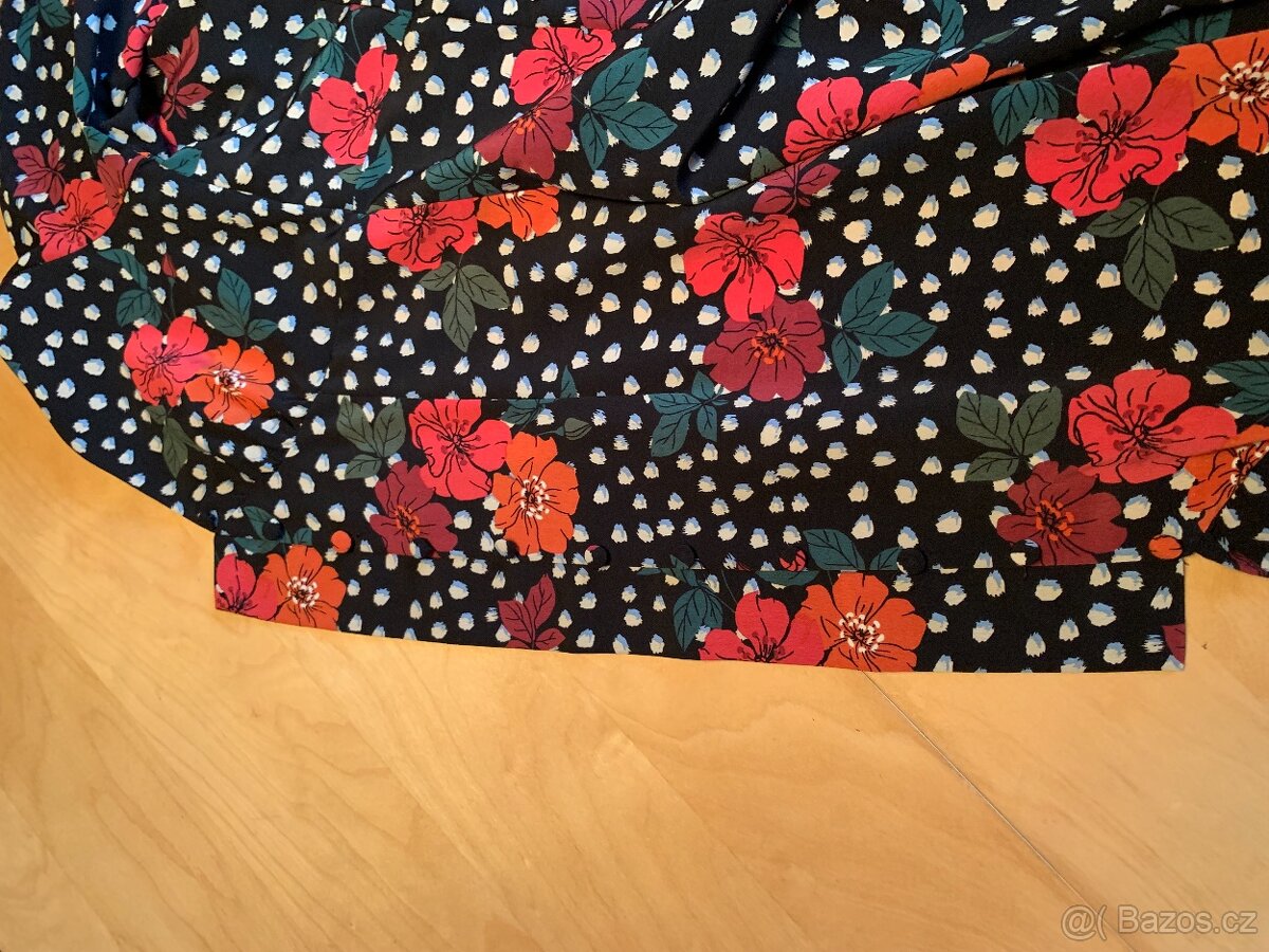 šaty zn. Topshop - vel. XS/S - 9