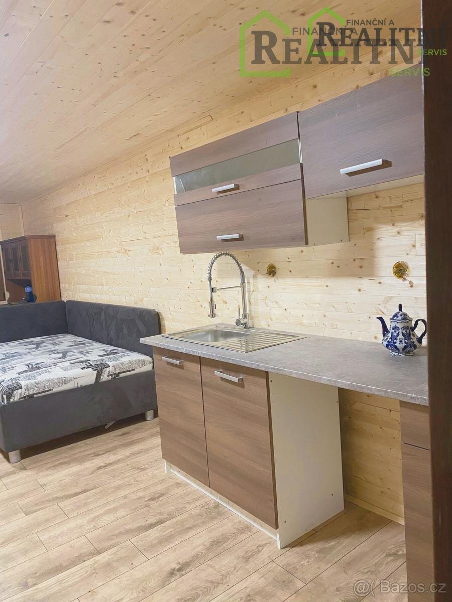 Nabídka prodeje novostavby chaty v Praze 9- Kyjích. - 9