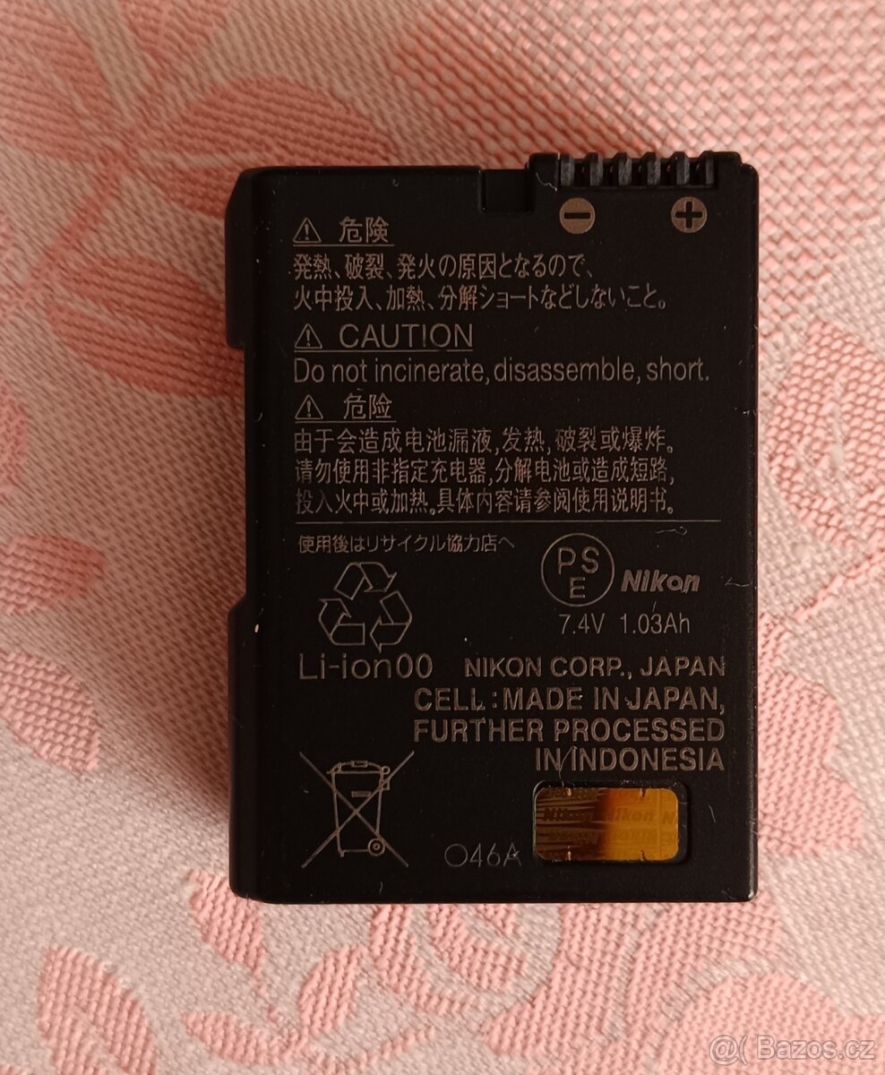 Prodám Nikon 3100+obj. 18-55 - 9