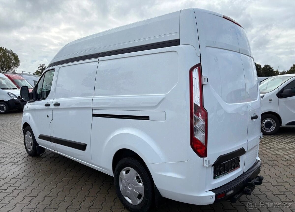 Ford Transit Custom L2H2 2.0TdCi/170koni - 2020 - 9