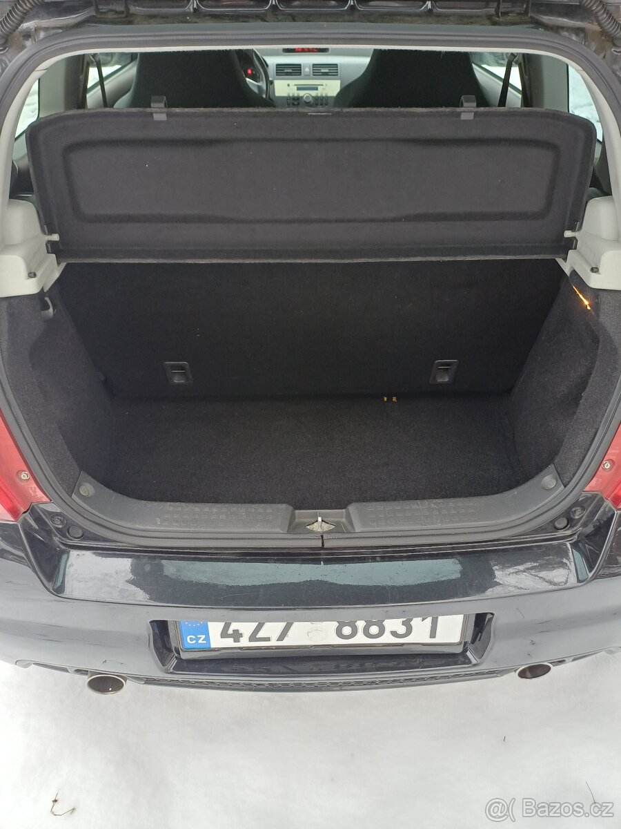 Suzuki Swift Sport - 9