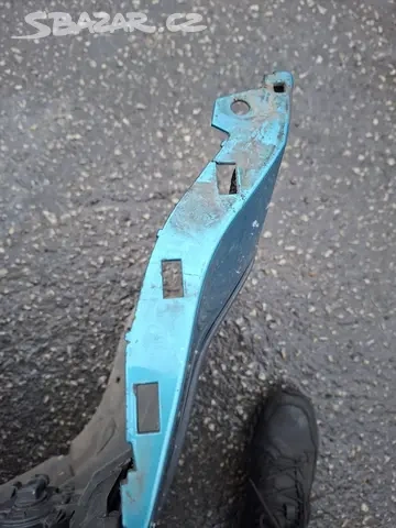 Přední nárazník Renault Modus (2004) J42 - 9