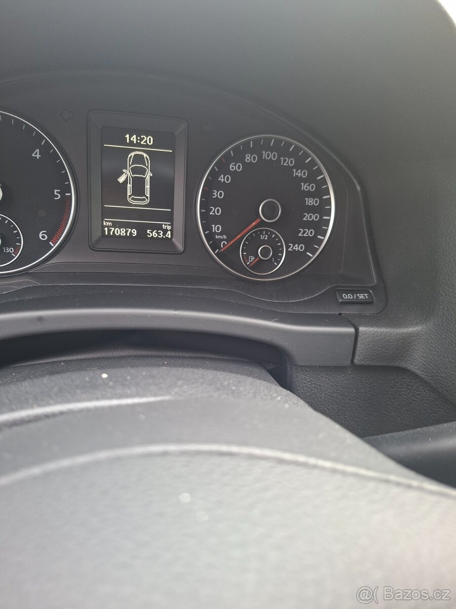 VW GOLF PLUS 1.6TDI/77KW MATCH - 9