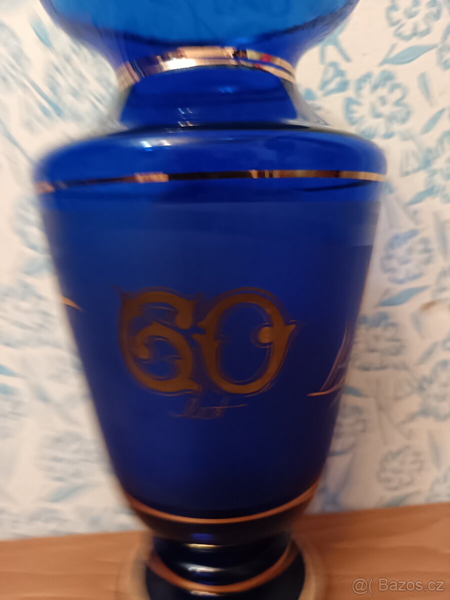 Modrá skleněná váza květinová - 9