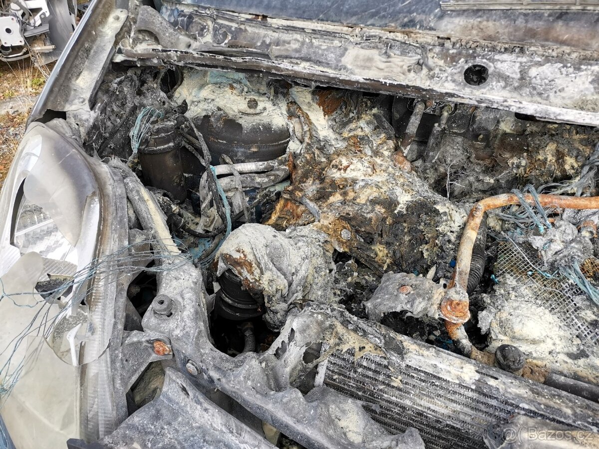 Opel Vivaro 2.0CDTI/84kw L2H1/ PO POŽÁRU - 9