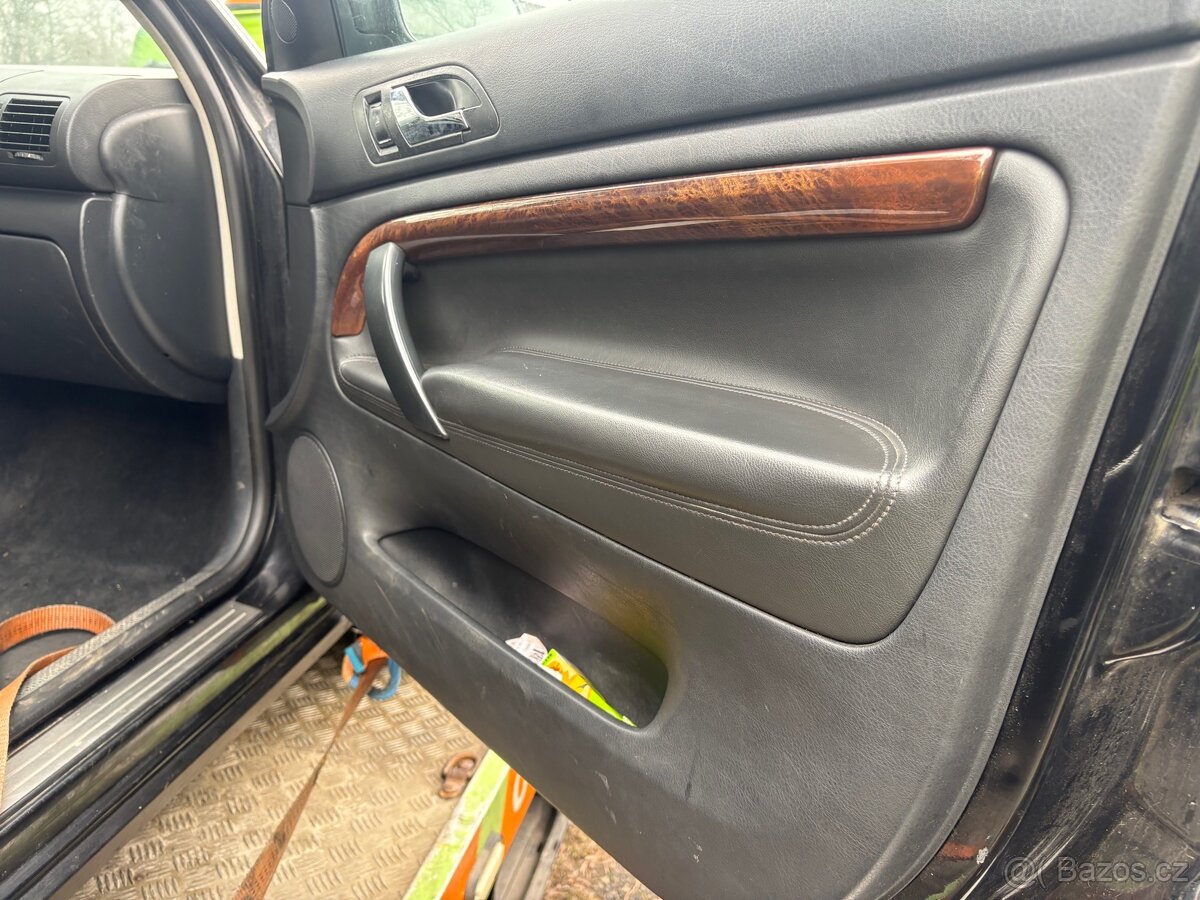 Škoda Superb 1.9tdi 96kw díly - 9