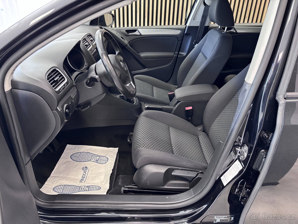Volkswagen Golf 1.2TSI TREND - 9