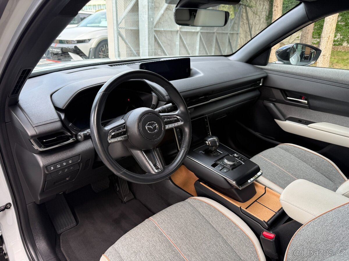 Mazda MX-30, e-Skyactive BOSE / 360° kamera - 9