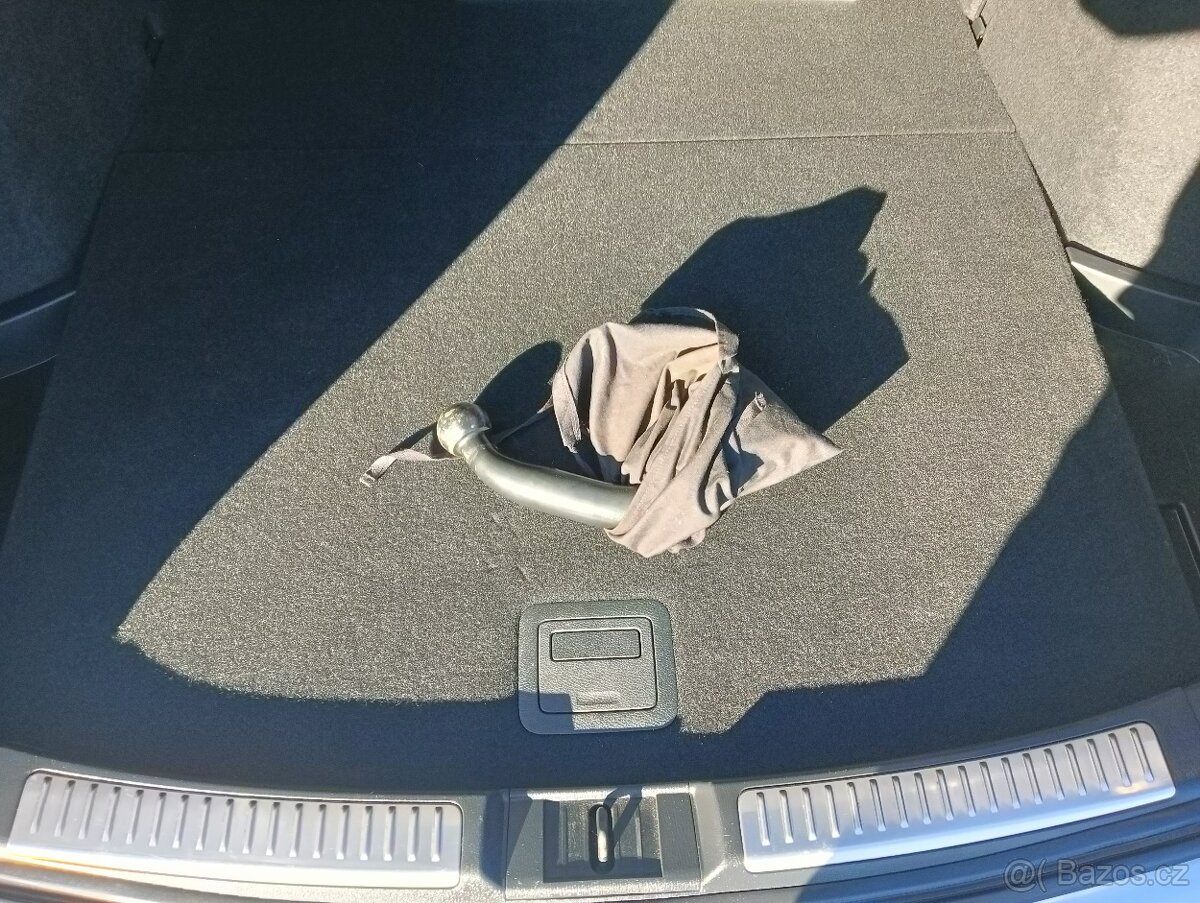 Mazda 6 combi 2,0i Revolution - 9