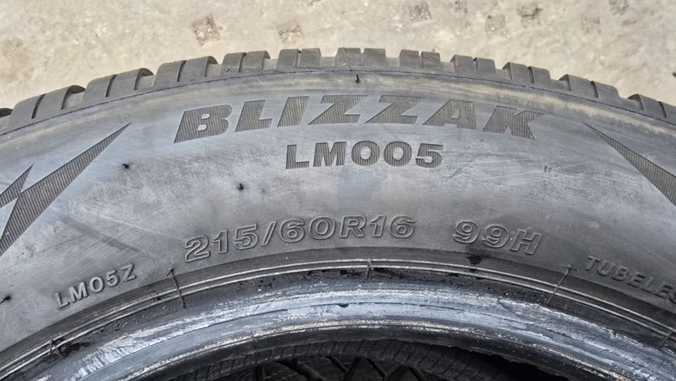 Zimní pneu 215/60/16 Bridgestone - 9