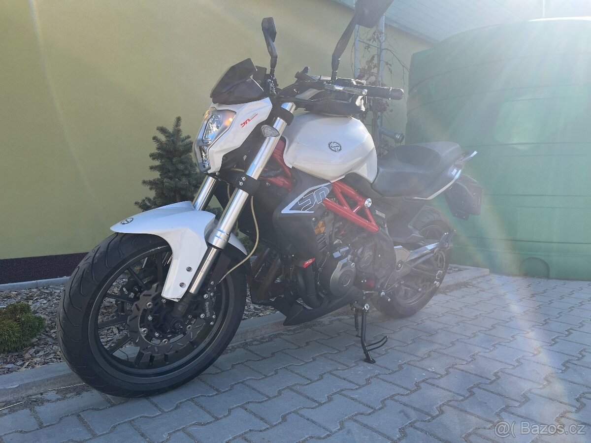 Benelli BN 302 - 9