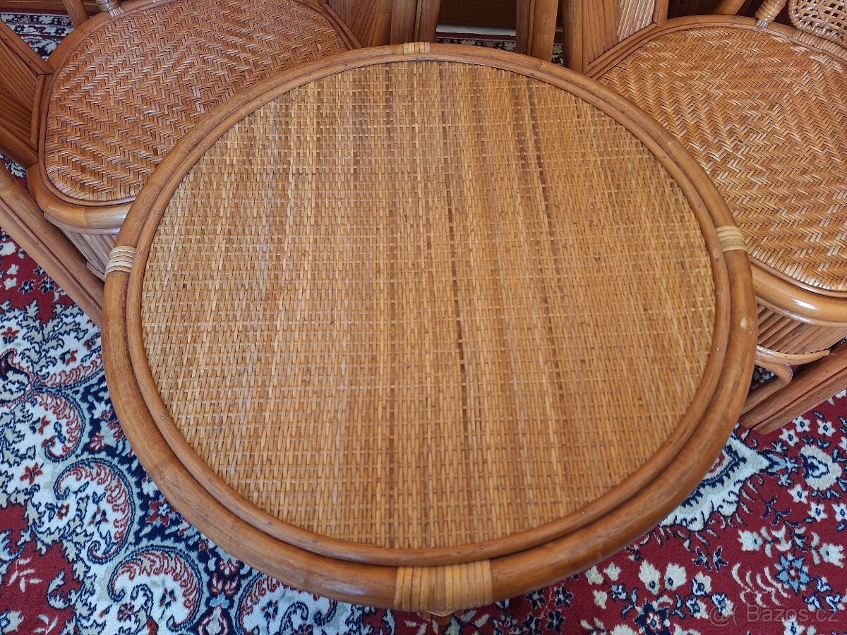 Ratanová křesla a stolek - 9