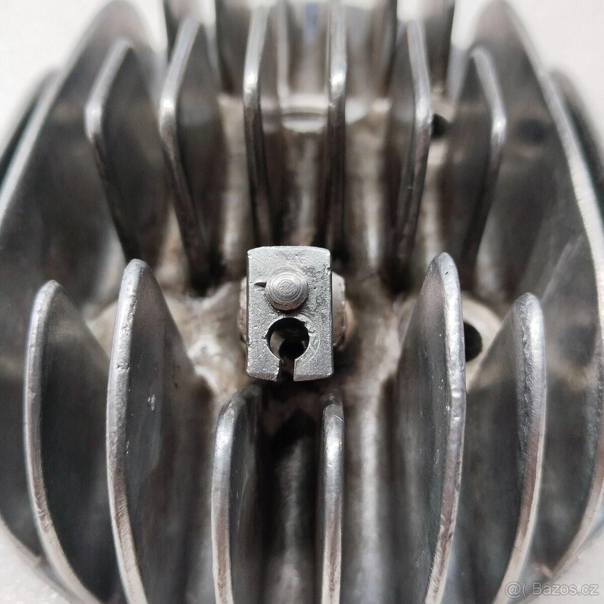 MANET 90 HLAVA ORIGINÁL S DEKOMPRESOREM - 9