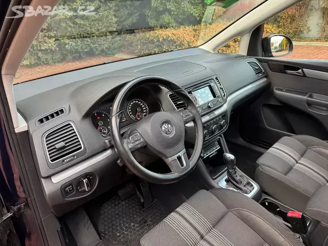 VW Sharan 2.0 TDI 103kW Match,DSG,7.míst,Tažné,Xenon,Webasto - 9