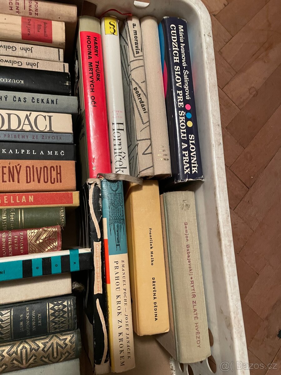 Staré knihy - 9