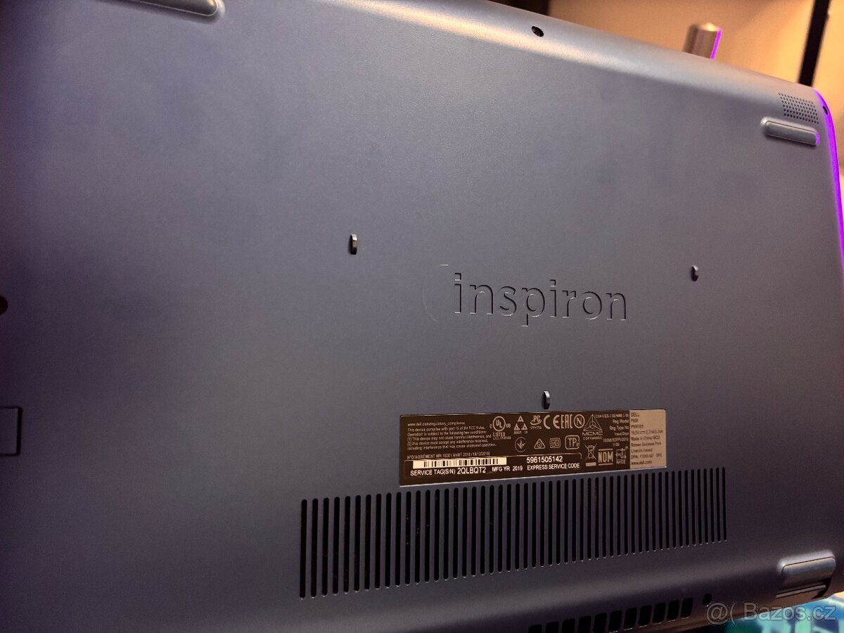 Notebook Dell Inspiron 15 5000 - 9