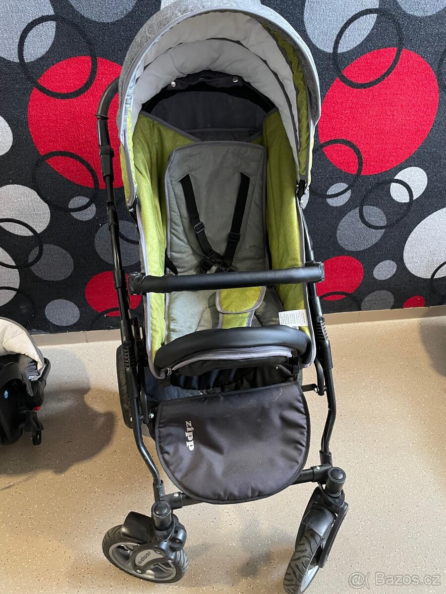 Kočárek trojkombinace + skejt - 9