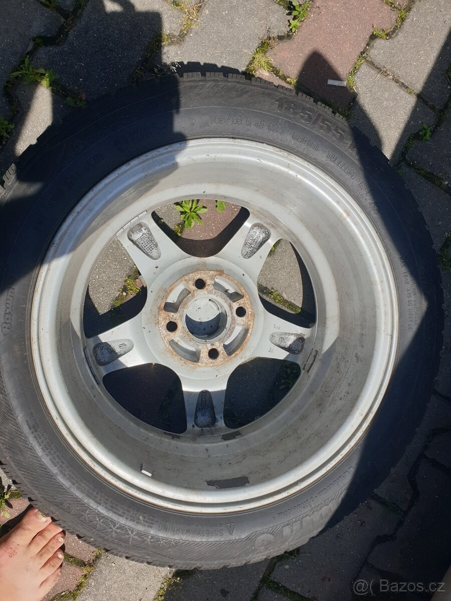 Dezent 185/55/15 - 9