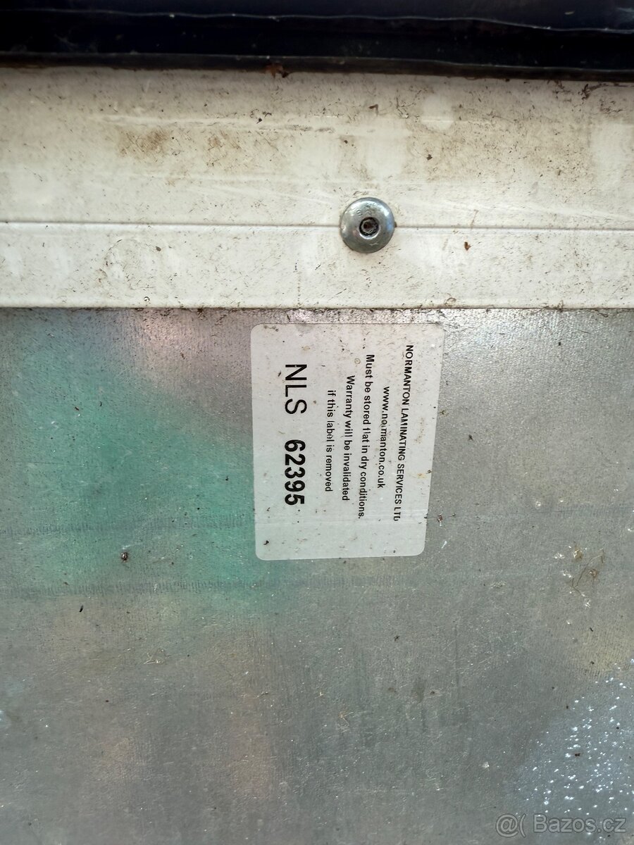 Prodam nove vrata na naves - 9