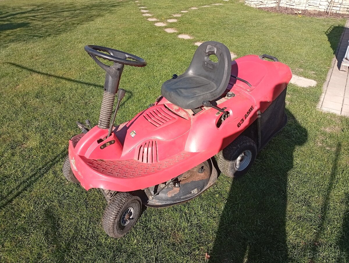 Sekací traktor rider - 9
