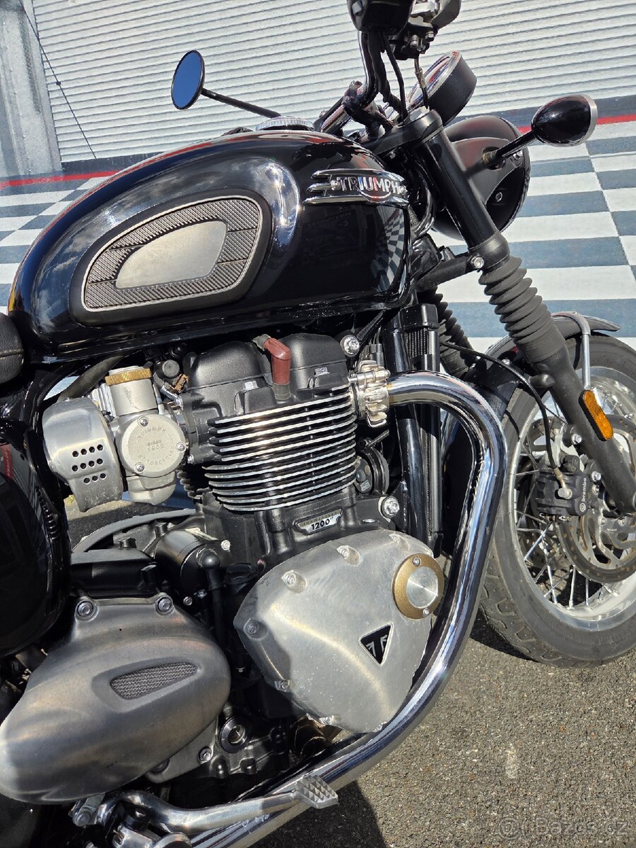 Triumph T120 2022 - 9