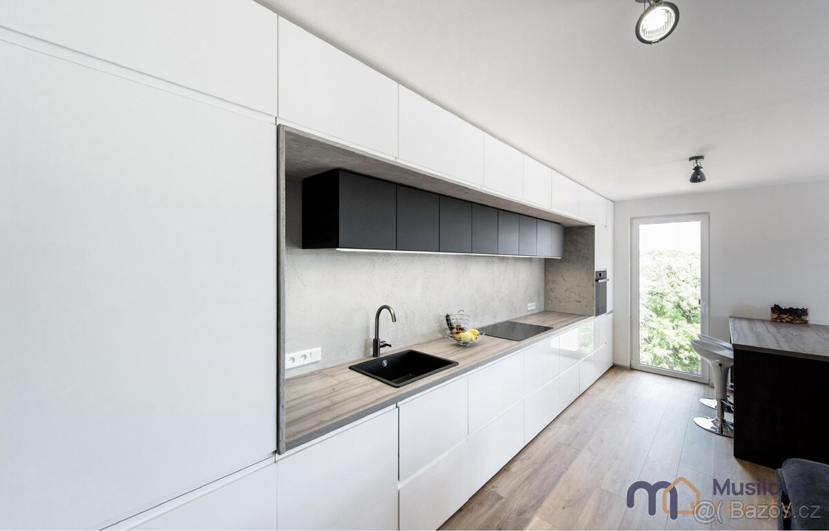 Prodej vily 175 m2, pozemek 460 m2 - 9