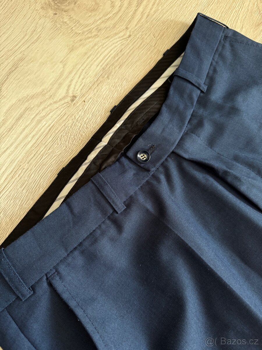 Pánský modrý oblek - 9