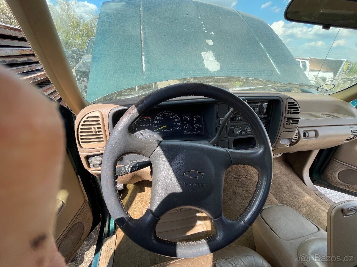 Chevy pick up 2500 gmc Chevrolet - 9