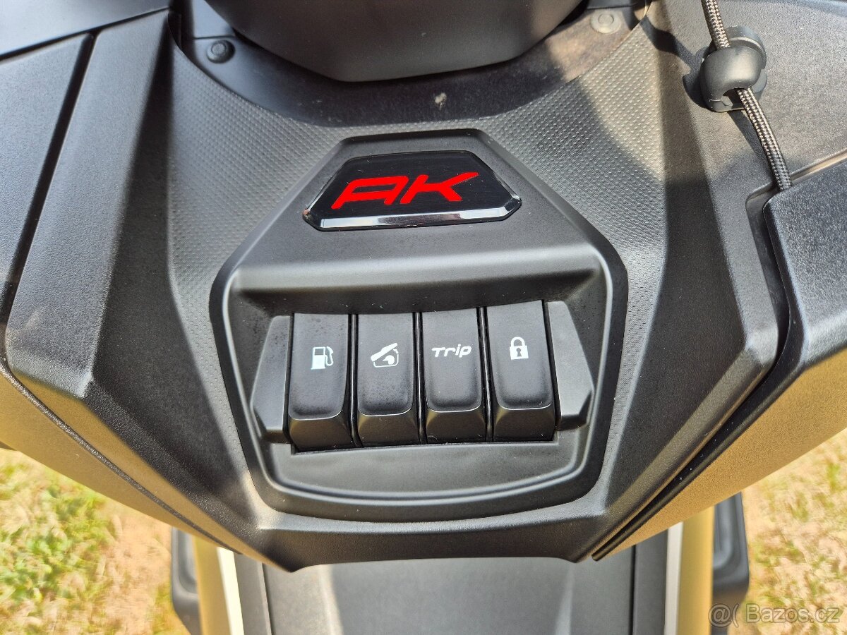 Kymco AK 550i Premium 2023 - 9