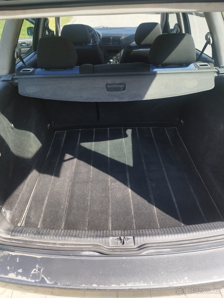 Wolkswagen golf variant - 9