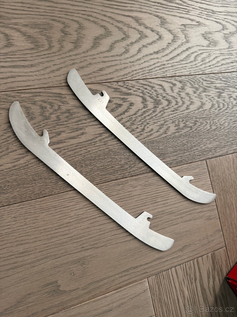 Brusle CCM Tacks XF PRO Junior vel.35 - 9