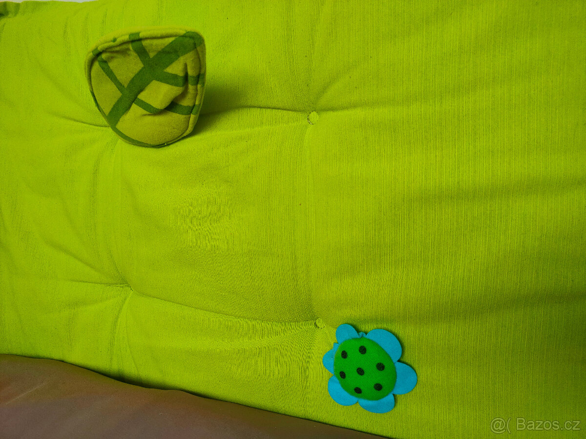 mantinel k posteli - 9