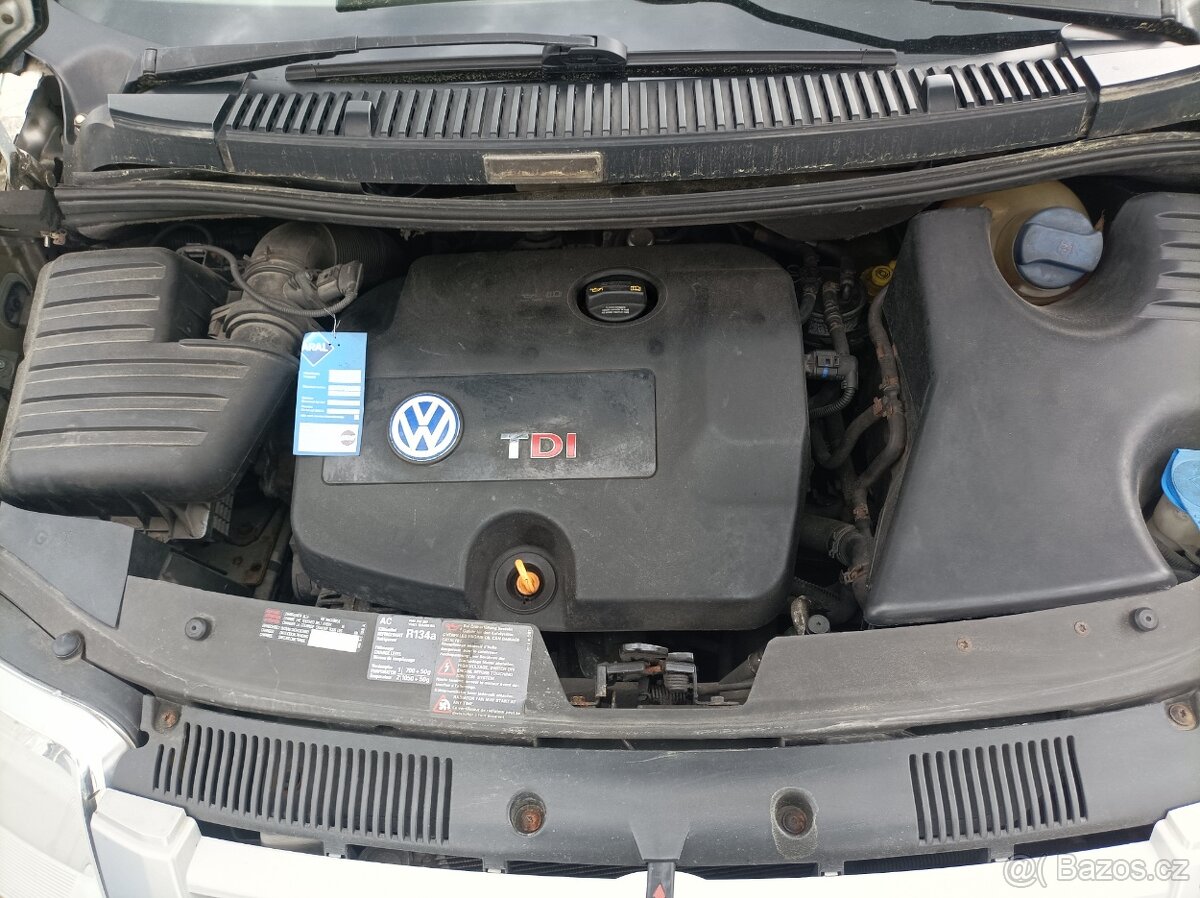 Volkswagen Sharan - 9