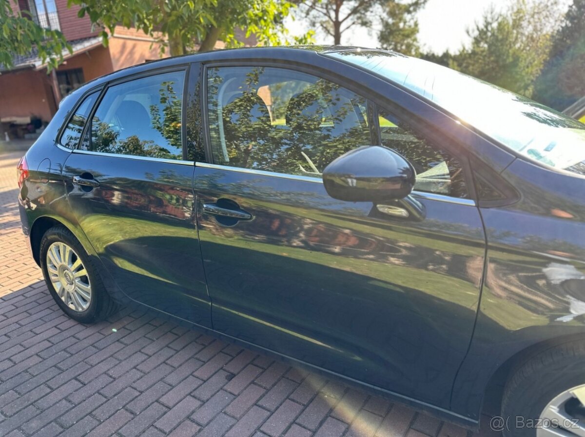 prodávám Citroën C4 1.6Hdi 84kw Selection - 9